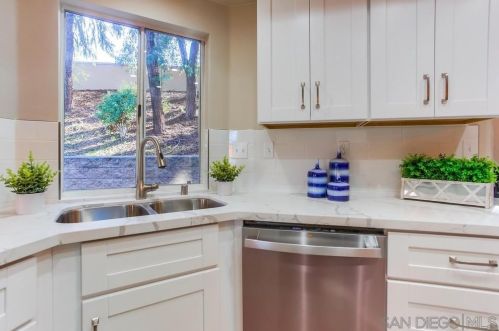 11781 Caminito De Las Missiones, San Diego CA 92128-3342 exterior