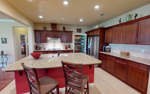 4153 Serena Ave, Clovis CA  93619-0511 exterior