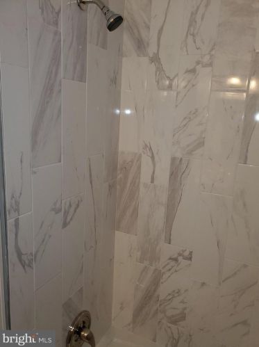 28 Buckingham Dr, Willingboro NJ  08046-1623 exterior