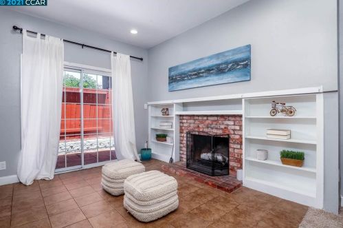 2019 Sequoia Dr, Pacheco CA  94553-4931 exterior