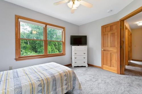 54 Jacobson Farm Rd, East Hampton CT  06424-1659 exterior