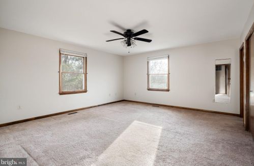 468 Hillcrest Rd, Edinburg VA  22824-2923 exterior