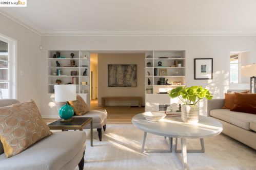 5901 La Salle Ave, Oakland CA 94611-3225 exterior