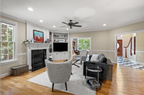 3466 Reeves Dr, Covington KY  41017-9436 exterior