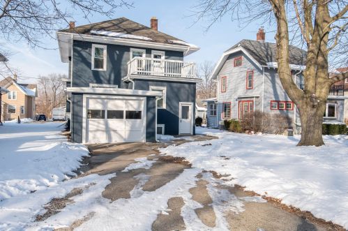 411 Bethesda Ct, Waukesha WI  53186-4522 exterior
