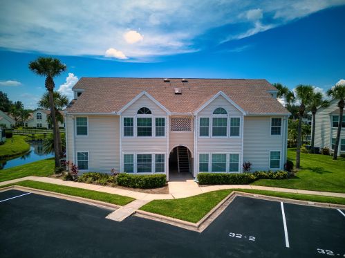 1907 Aynsley Way, Vero Beach, FL 32966-8018