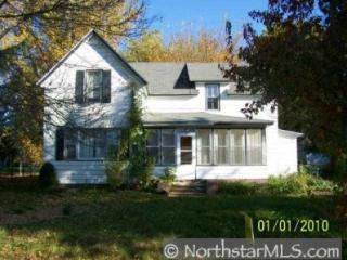 103 Maple St, Roberts, WI 54023-9703