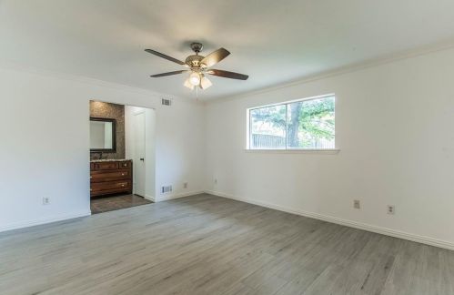 1309 Melrose Dr, Richardson TX  75080-3739 exterior