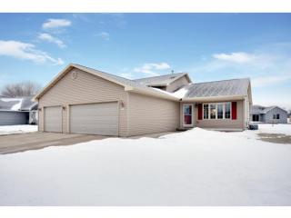 1175 Heidi Haven Dr, Oshkosh, WI 54904-5943