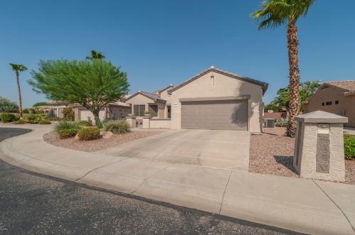 14952 Woodbury Ln, Sun City, AZ 85374-8614