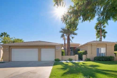 47965 Via Nice, La Quinta CA  92253-2158 exterior