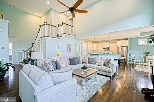 33675 Hunters Run, Lewes DE  19958-4844 exterior