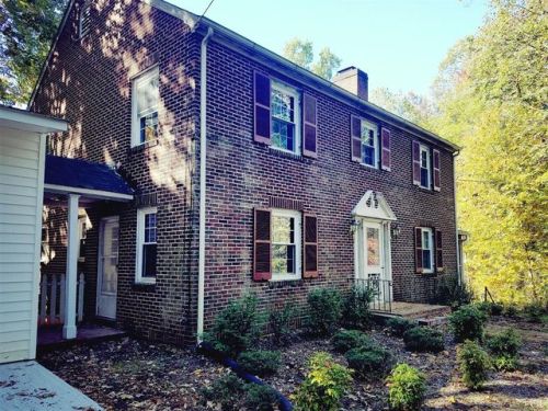 5201 Boonsboro Rd, Lynchburg, VA 24503-2105