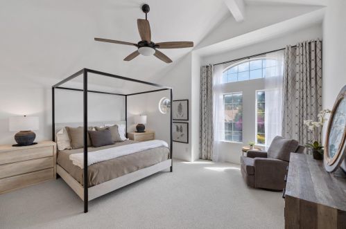 186 Baurer Cir, Folsom CA  95630-6786 exterior