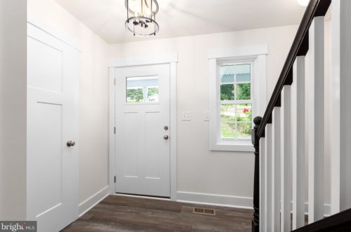 8497 Colfax Dr, Owens VA  22485-7162 exterior