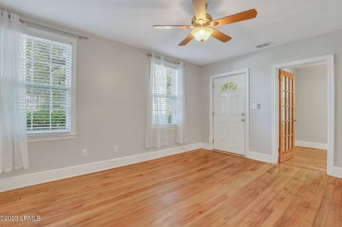 2704 Oaklawn St, Beaufort SC  29902-4335 exterior