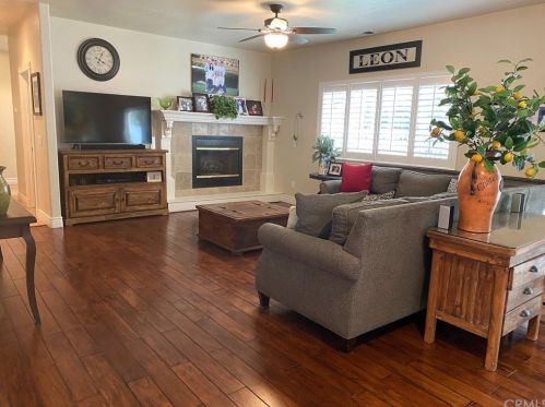 2355 Wild Deer Ct, Lake Nacimiento, CA 93446-1490
