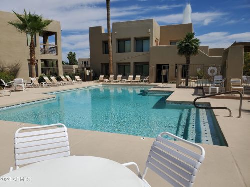 17031 El Lago Blvd, Scottsdale AZ  85268-4041 exterior