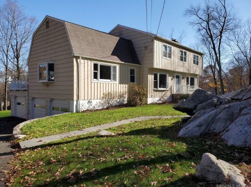 208 Guinea Rd, Stamford CT  06903-3709 exterior