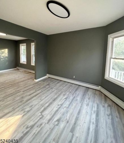 24 Goshen St, Paterson NJ  07503-2202 exterior