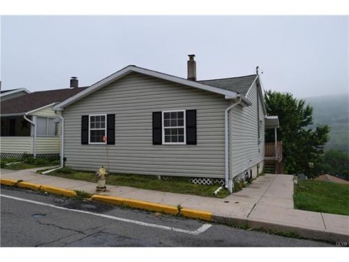 754 Edgemont Ave, Palmerton, PA 18071-1123