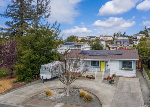 345 E St, Benicia, CA 94510-5507