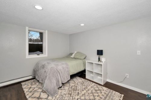 1001 30th St, Scanlon MN  55720-2823 exterior
