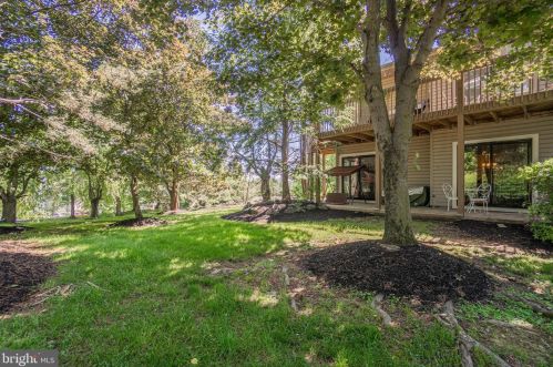 404 Pritchard Pl, Newtown Square PA  19073-3031 exterior