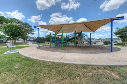 3013 Fleet Dr, Austin TX 78748-2963 exterior