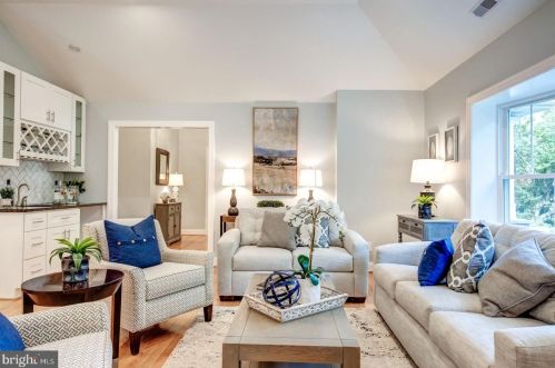 817 Bryn Mawr Ave, Newtown Square PA  19073-4333 exterior