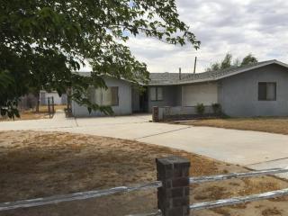 15114 Arlette Dr, Victorville, CA 92394-2002