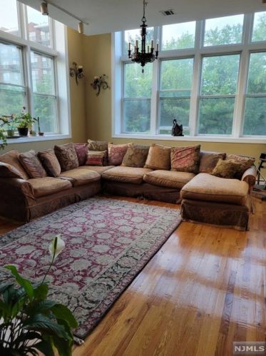 280 Main St, West Paterson NJ  07424-1236 exterior