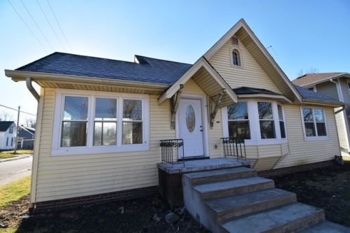 659 Armstrong St, Frankfort, IN 46041-3110