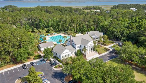 3093 Monhegan Way, Mount Pleasant SC  29466-6035 exterior