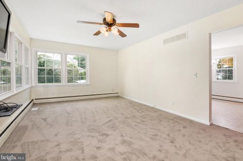 308 Wyoming Ave, Dover, DE 19904-6915