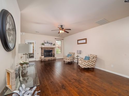 406 Ashburton Ln, Cayce-West Columbia SC  29170-3866 exterior