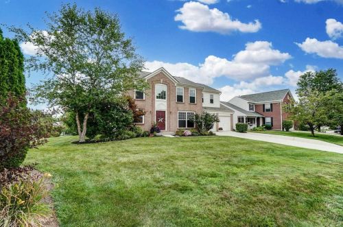 8992 Crimson Oak Dr, Florence, KY 41042-9105