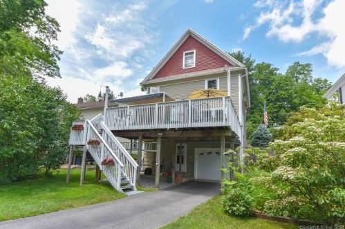 8 Steele Rd, New Hartford, CT 06057-2611