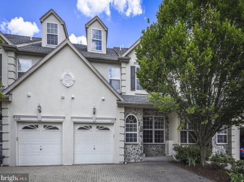 270 Center Point Ln, Lansdale, PA 19446-5938