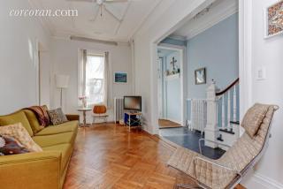 129 Calyer St, Brooklyn, NY 11222-2509