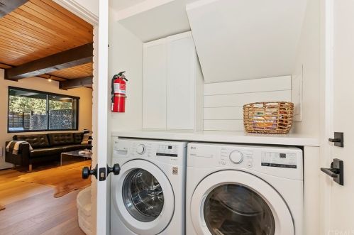 1125 Big Bear Blvd, Big Bear City CA  92314-9277 exterior