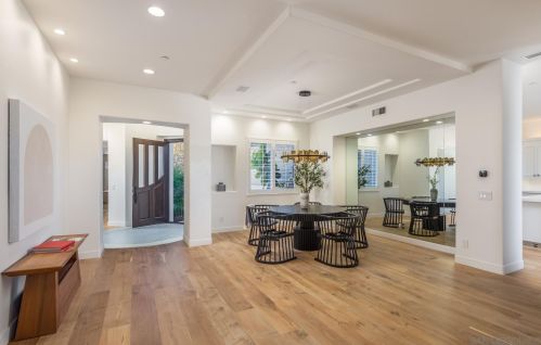 1355 Ravean Ct, Encinitas CA  92024-6204 exterior