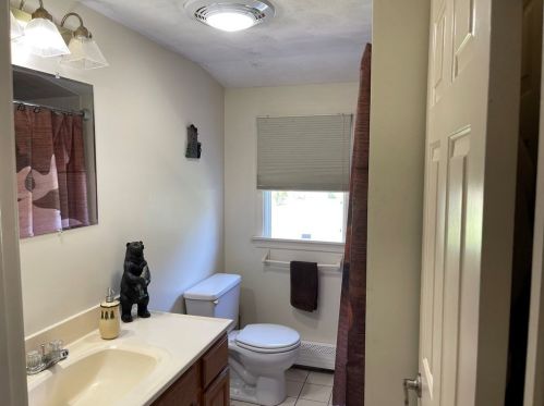 63 Oak St, Seekonk MA  02771-5212 exterior