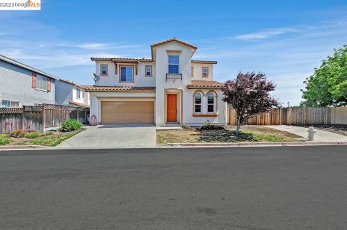 23 Elijah Ct, West Pittsburg CA  94565-2748 exterior