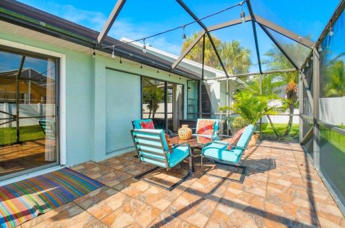 6085 Robinson St, Jupiter FL  33458-6632 exterior