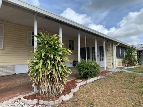 4234 Rolling Oaks Dr, Winter Haven, FL 33880-1651