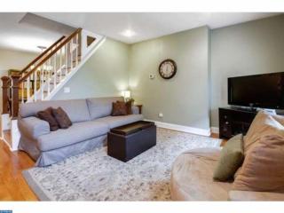 6331 Ambrose St, Philadelphia PA  19144-2501 exterior