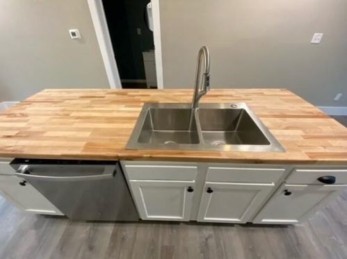 1704 Jefferson Ave, Covington KY  41014-1034 exterior