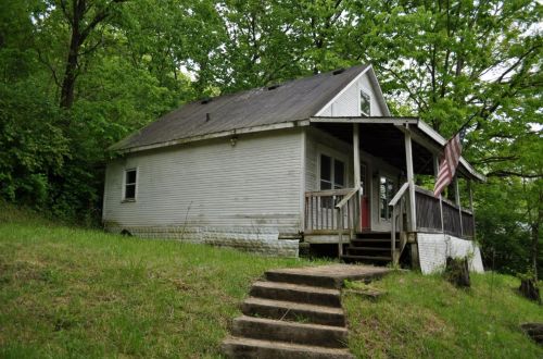 236 4th St, Redoak, OH 45167-1032