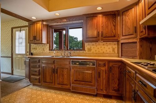 856 Sugar Hollow Rd, Hermitage PA  16148-2414 exterior